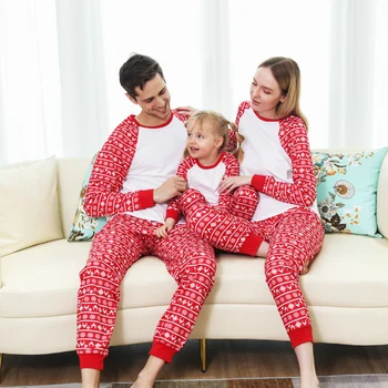 Новый 2023 Рождественский Семейный Пижамный Комплект, Повседневный Свободный Топ с Принтом 