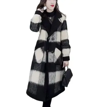 Стройным женщинам добавьте шерстяную куртку в клетку с бархатной подкладкой. Осень-зима 2023, модное тонкое шерстяное пальто из овечьего плюша в западном стиле. Тренд